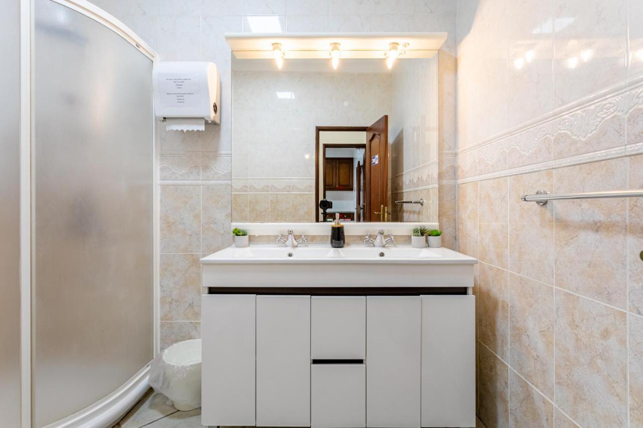 Encarnacao Home Lisbon Luaran gambar